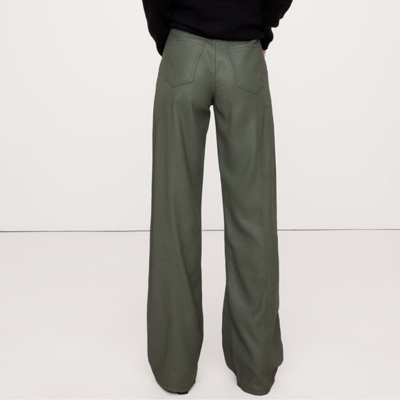 BANANA REPUBLIC COATED DENIM PINTUCK JEAN SIZE 24 - Picture 2 of 10